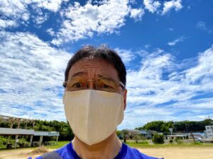 今日も淡路島は晴天、抜けるような青空で、暑かったです近所の産直屋さんへ買い出しにここ…